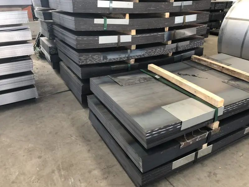 ¿Qué acero al carbono es más fuerte?